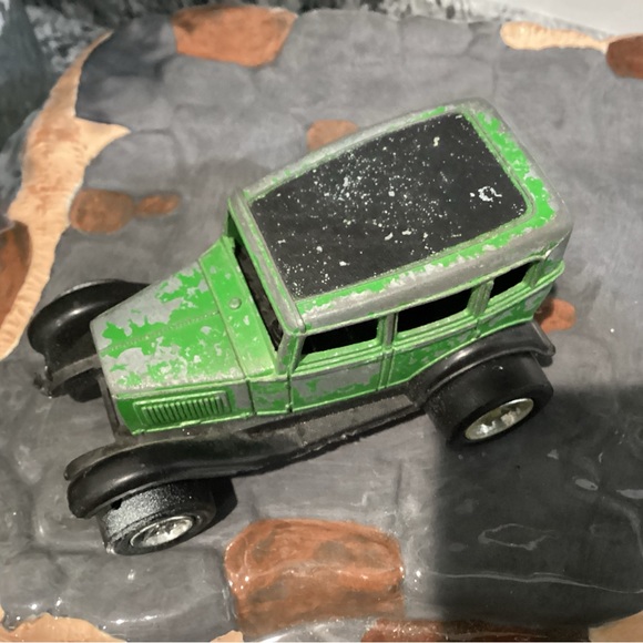 “5/$25” - Vintage Tootsietoy Model A Ford Touring Sedan - Collectible Diecast - Picture 7 of 11